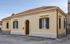 4 Bedroom Nice Home In Melito Di Porto Salvo